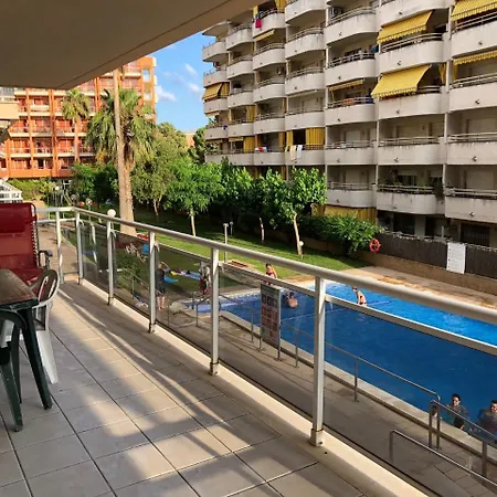Saval Ventura Park Apartmán *